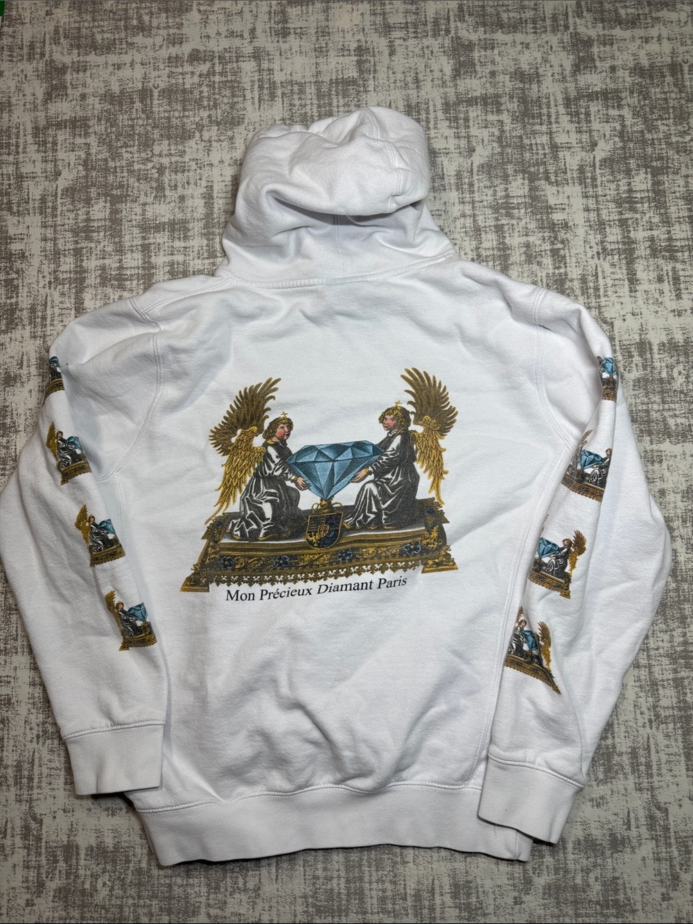 Diamond Forever Angels" artwork by Diamond Supply Co 24.5X22.5 PTP sz M/L